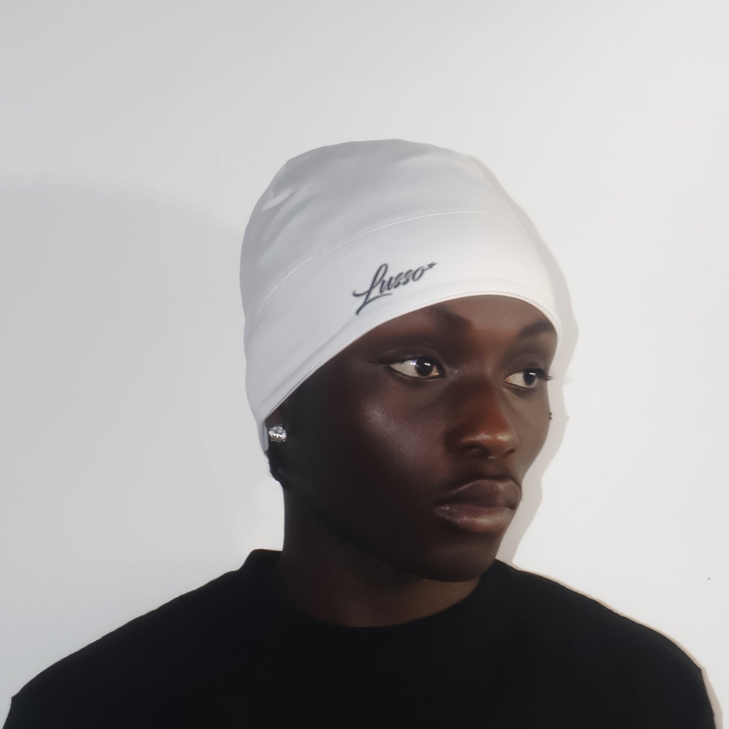 Lusso Skully White