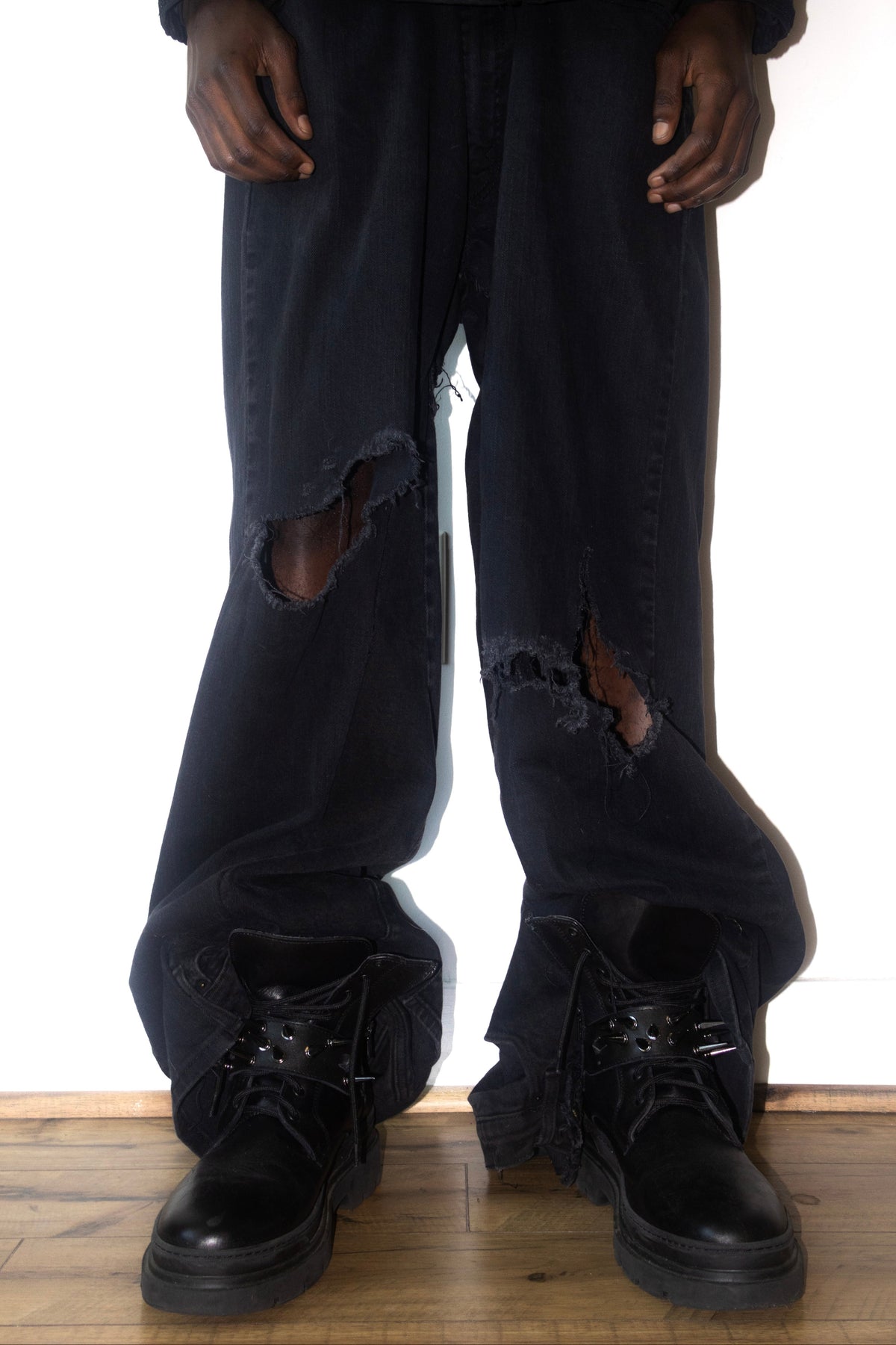 Pain Boots